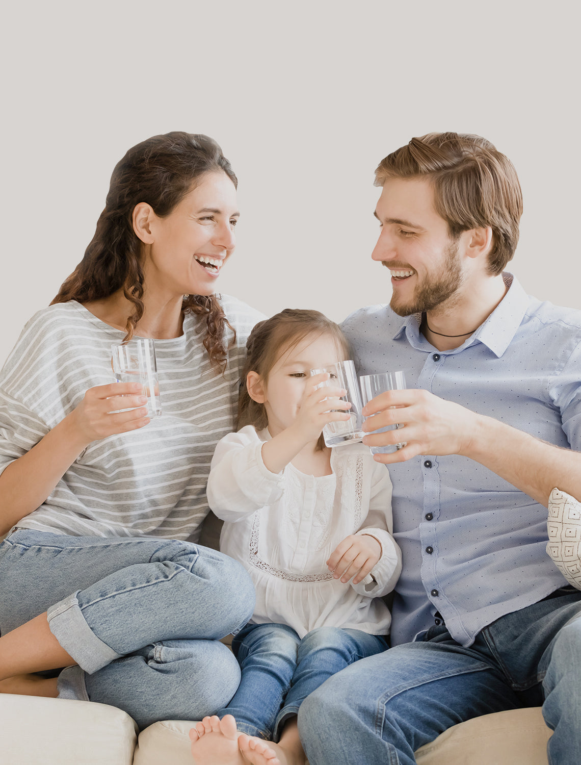 Waterdrop safeguards the water safety of families. Your trusted solution for clean, safe water.